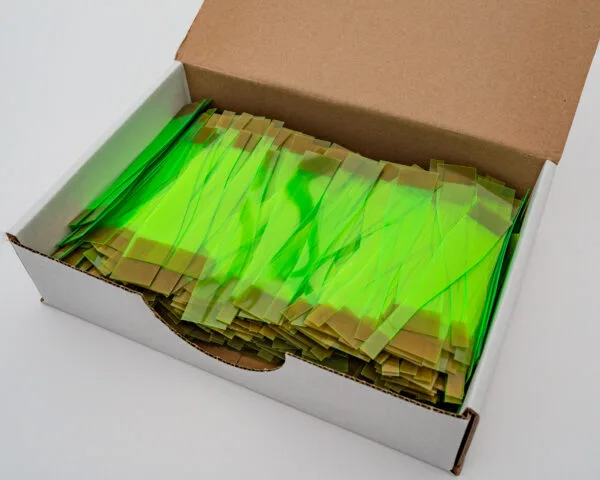 Kiwaki do wobblerów z taśmą klejącą przeźroczystą FLUO 035/160, opakowanie 100 szt.